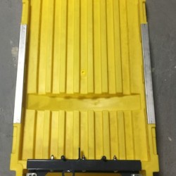 Aparatoare Plastic 13913 - NEW HOLLAND